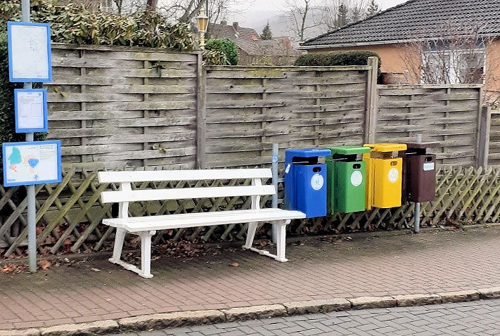 Antrag: Mülltrennung an einigen exponierten Stellen in der Stadt
